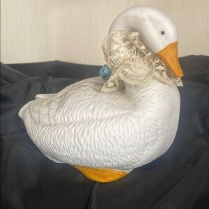 Elegant White Duck Figurine with Lace Collar